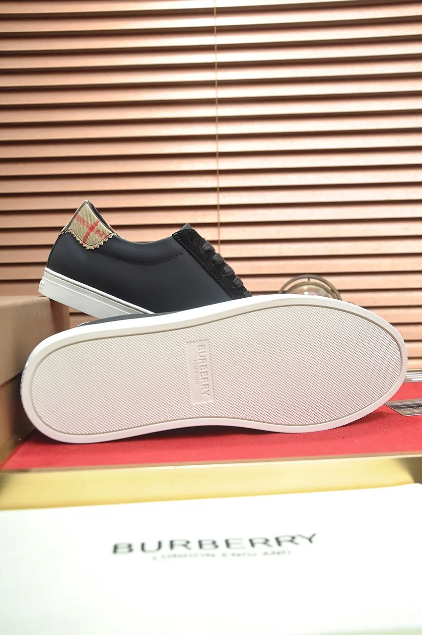 Men's shoes💰480💶[Burberry] (cowhide lining) classic low-top sneakers｜Imported cowhide with classic plaid fabric｜Cow leather lining｜Original outsole｜Fine workmanship and comfortable to wear Size: 38-44 (customized at 45)